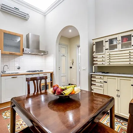 Apartment Three Via Roma