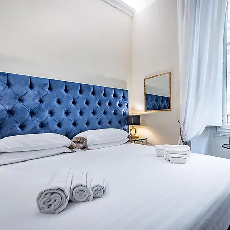 Three Via Roma Apartment