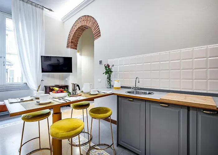 Appartamento Three Via Roma Firenze