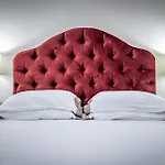 Three Via Roma Apartment *