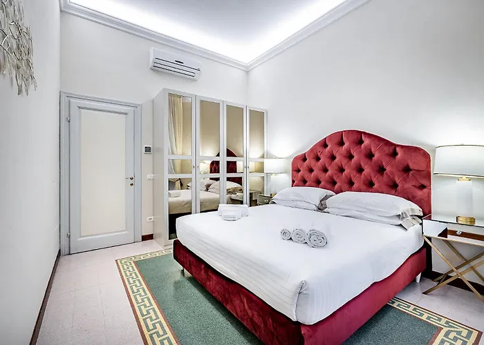 Three Via Roma Lejlighed